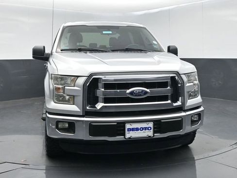 Used 2015 Ford F150 XLT w/ Trailer Tow Package RWD image 3