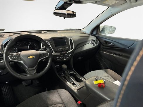 Used 2022 Chevrolet Equinox LT image 22