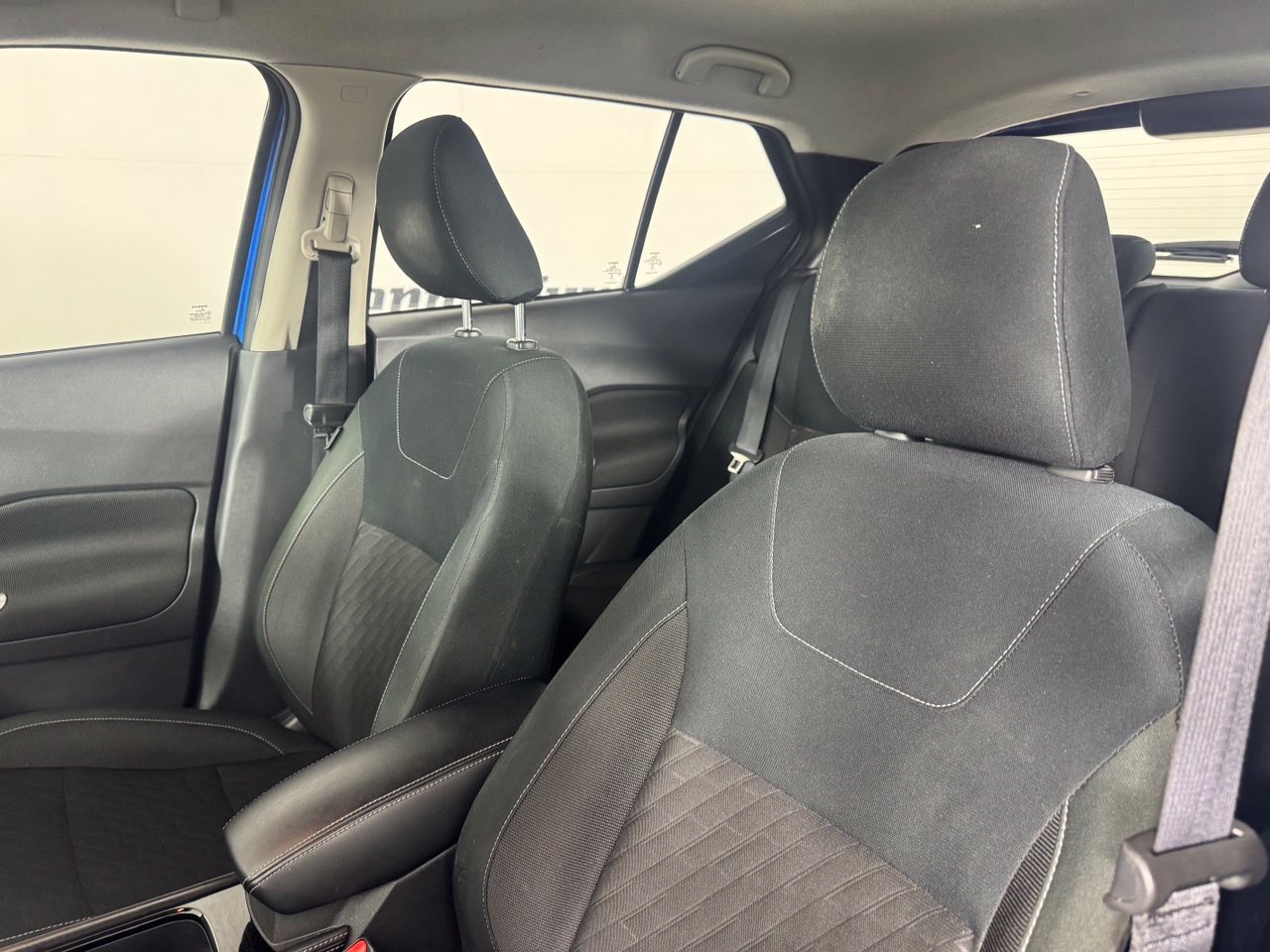 Used 2024 Nissan Kicks SV FWD image 12