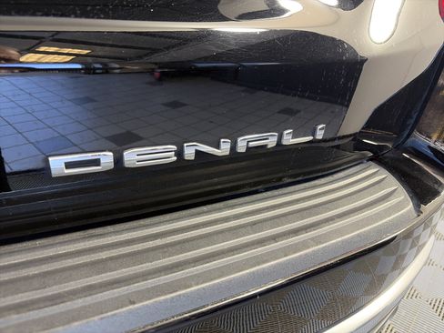 Certified 2024 GMC Yukon XL Denali w/ Max Trailering Package AWD/4WD image 19