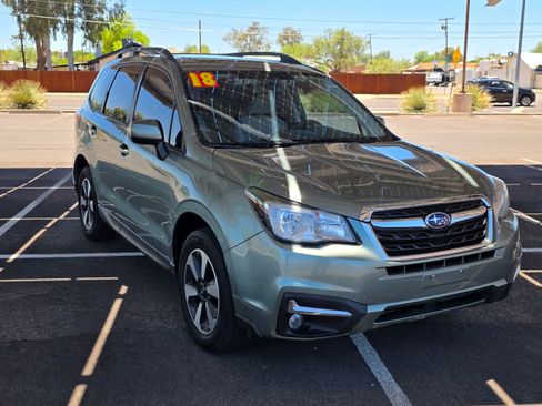 Used 2018 Subaru Forester 2.5i Premium AWD/4WD image 7