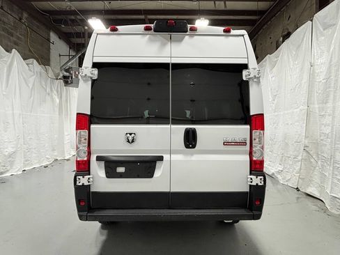 Used 2021 RAM ProMaster 2500 FWD image 6
