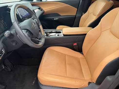 Used 2023 Lexus RX 350 w/ Cold Area Package AWD/4WD image 5