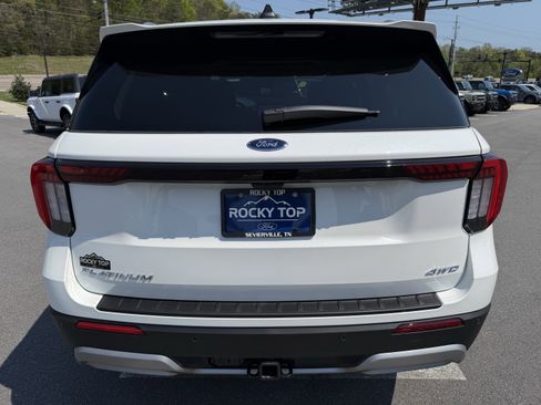 New 2026 Ford Explorer Platinum AWD/4WD image 6