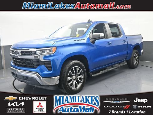 Used 2022 Chevrolet Silverado 1500 LT w/ LPO, Dark Essentials Package RWD image 1
