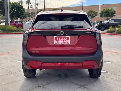 New 2026 Nissan Kicks SV w/ SV Premium Package image 6