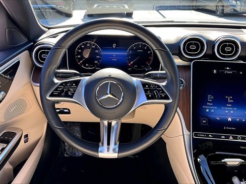 Used 2024 Mercedes-Benz C 300 Sedan image 5