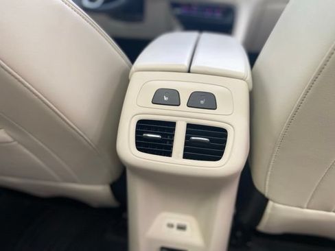 Used 2021 Buick Envision Avenir w/ Technology Package II FWD image 15