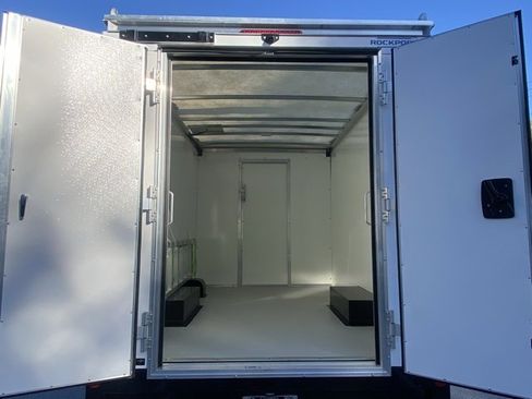 New 2025 Chevrolet Express 3500 w/ Power Convenience Package image 7