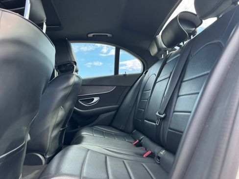 Used 2019 Mercedes-Benz C 300 Sedan w/ Premium Package image 17
