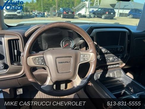 Used 2017 GMC Sierra 1500 Denali w/ Denali Ultimate Package AWD/4WD image 7