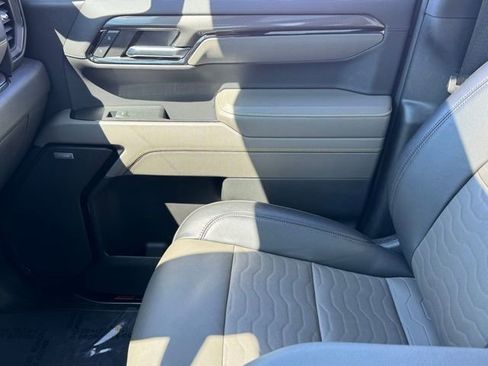 Certified 2023 Chevrolet Silverado 1500 ZR2 AWD/4WD image 24
