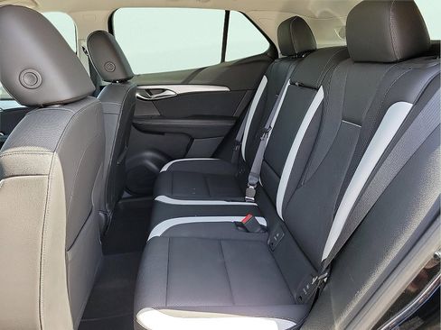 Used 2025 Buick Envision Sport Touring image 8