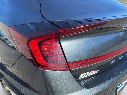 Used 2023 Hyundai Sonata SEL Plus image 11