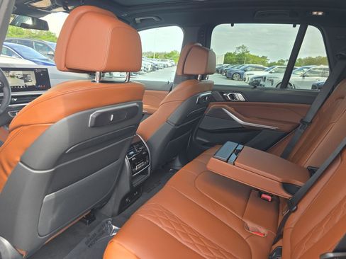 New 2026 BMW X5 xDrive40i w/ Executive Package AWD/4WD image 38