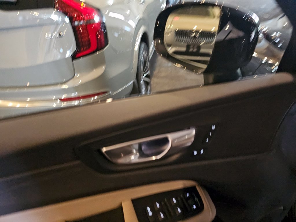 Certified 2026 Volvo XC60 T8 Plus w/ Protection Package Premier AWD/4WD image 17