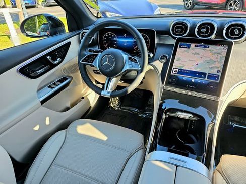 Certified 2026 Mercedes-Benz GLC 300 4MATIC image 26