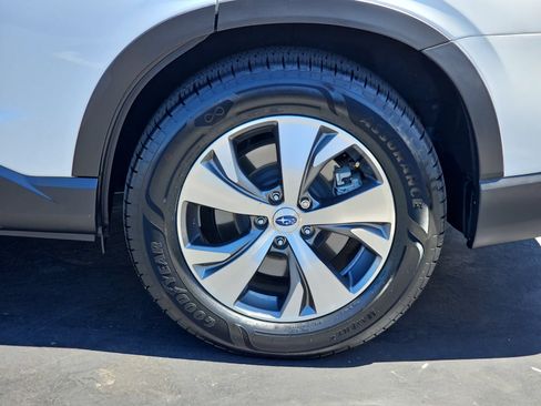 Certified 2023 Subaru Ascent Premium w/ Convenience Package AWD/4WD image 37