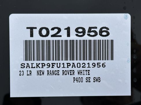 Used 2023 Land Rover Range Rover SE image 15