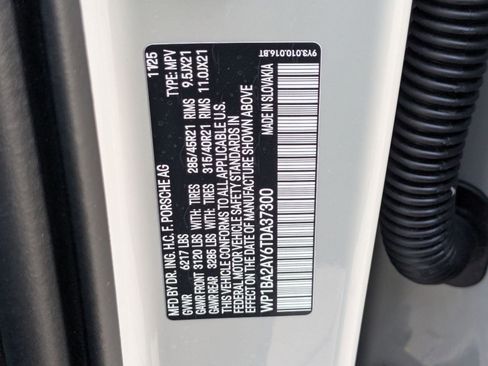 New 2026 Porsche Cayenne Coupe image 30