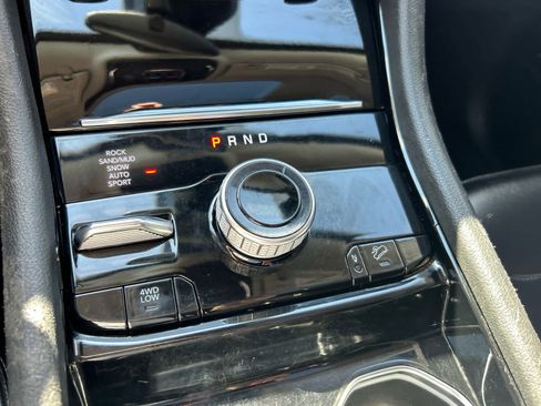 Used 2023 Jeep Grand Cherokee 4WD 4xe image 25