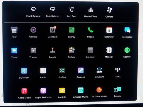 Used 2022 Tesla Model X image 23