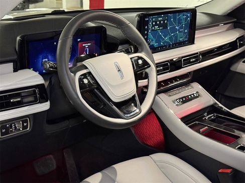 New 2026 Lincoln Aviator Reserve image 22