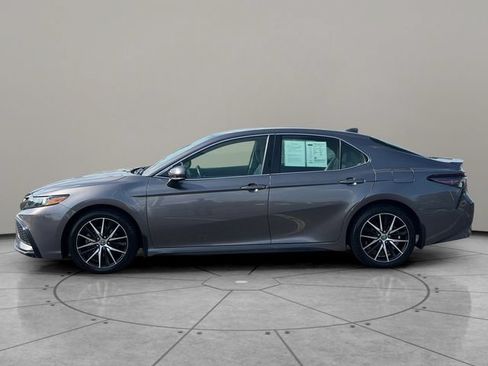 Certified 2023 Toyota Camry SE AWD/4WD image 3