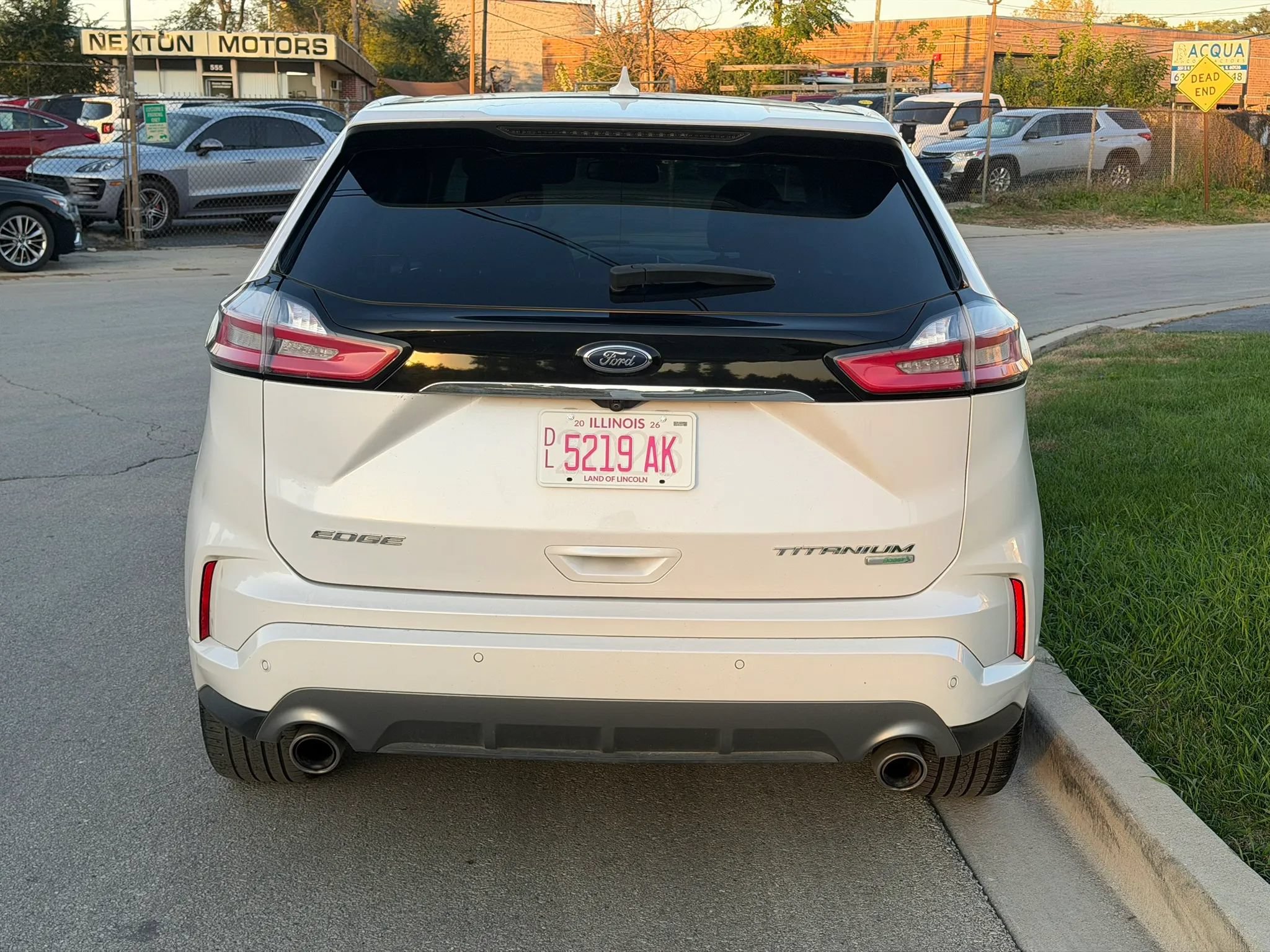 Used 2019 Ford Edge Titanium w/ Equipment Group 301A FWD image 4