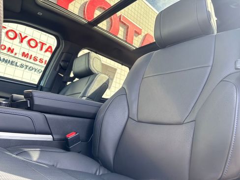 New 2026 Toyota Tundra Platinum AWD/4WD image 8