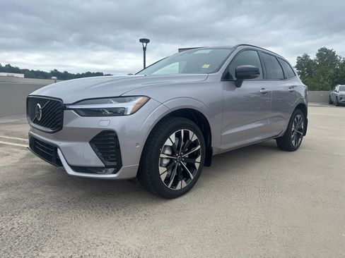 New 2026 Volvo XC60 B5 Plus w/ Climate Package image 3