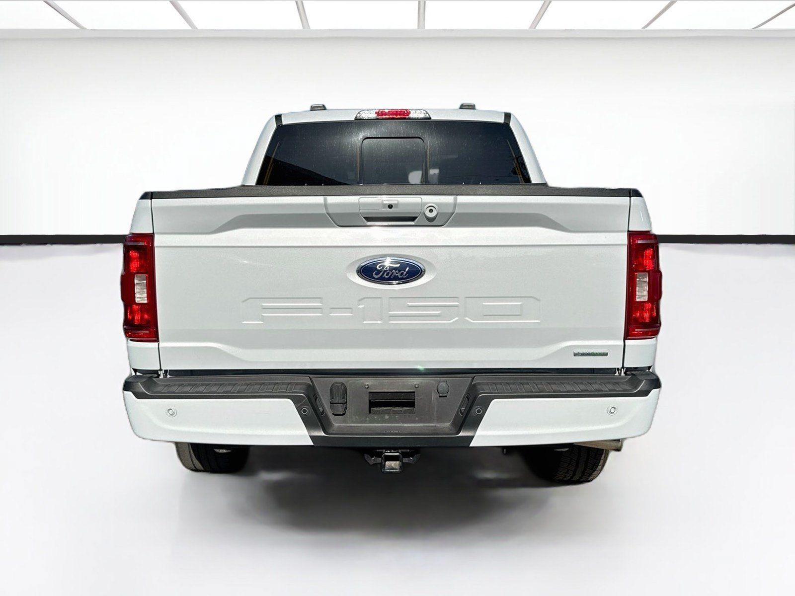 Used 2022 Ford F150 XLT w/ Equipment Group 302A High RWD image 5