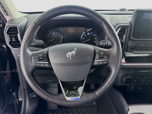 Used 2023 Ford Bronco Sport Outer Banks w/ Tech Package AWD/4WD image 11