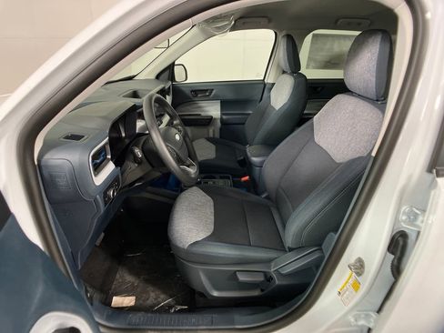 New 2025 Ford Maverick XLT w/ Equipment Group 302A image 28