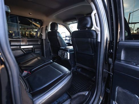 Used 2017 Ford F350 Lariat w/ Chrome Package image 35