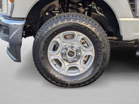 New 2026 Ford F350 XLT AWD/4WD image 9