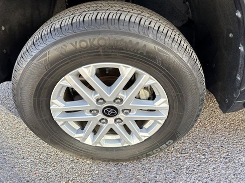 Used 2024 Toyota Tundra SR5 image 18