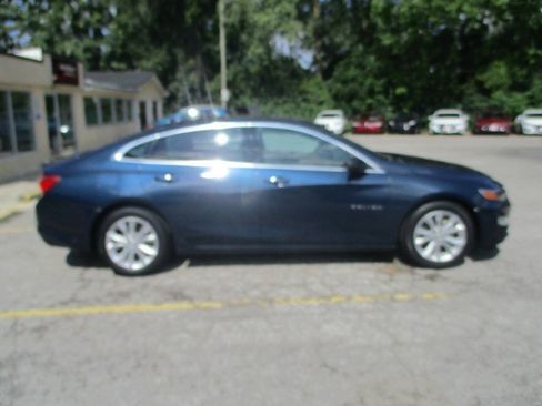 Used 2019 Chevrolet Malibu LT FWD image 10