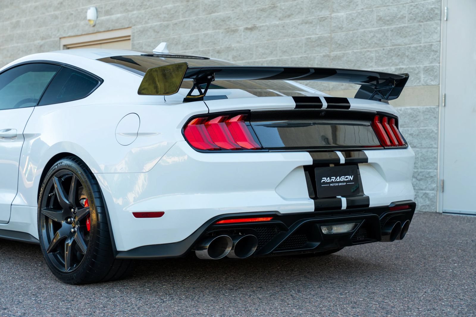 Used 2021 Ford Mustang Shelby GT500 RWD image 11