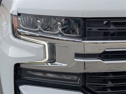 Used 2021 Chevrolet Silverado 1500 LT image 10
