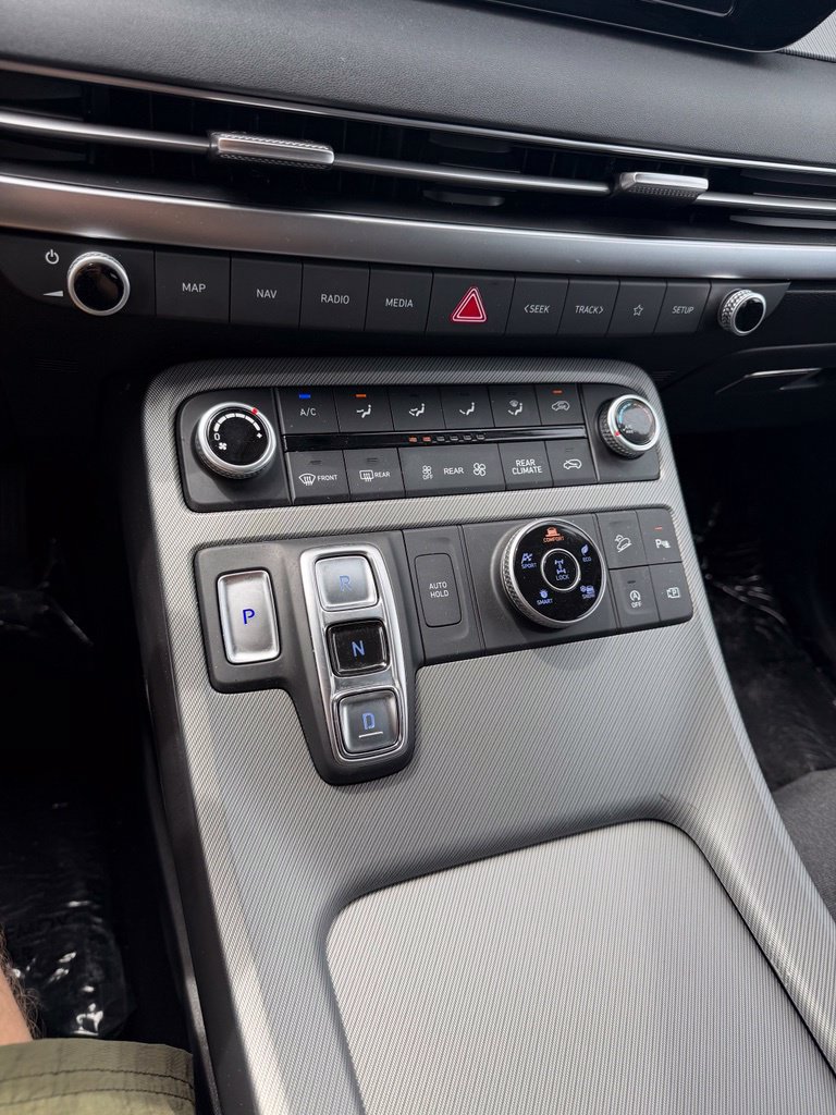 Used 2023 Hyundai Palisade SE AWD/4WD image 22