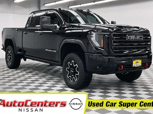 Used 2025 GMC Sierra 2500 AT4X AWD/4WD image 1