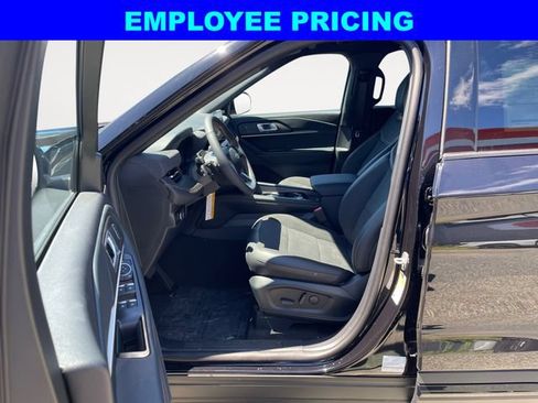 New 2026 Ford Explorer Tremor AWD/4WD image 9