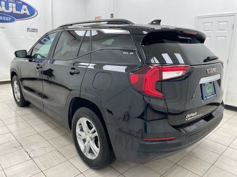 Used 2022 GMC Terrain SLE w/ Driver Convenience Package image 19