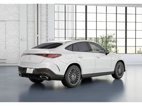 New 2026 Mercedes-Benz GLC 300 4MATIC image 23
