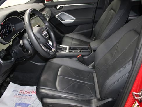 Used 2023 Audi Q3 2.0T Premium Plus w/ Premium Plus Package AWD/4WD image 12