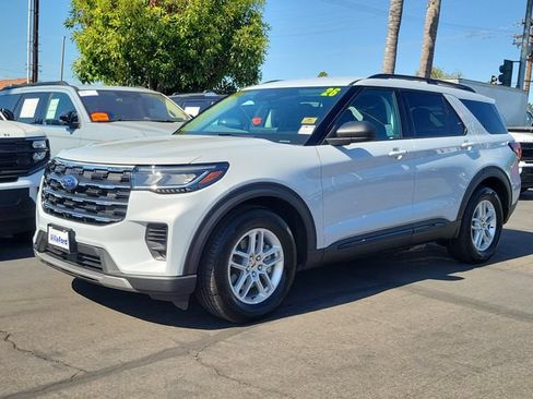 Used 2026 Ford Explorer Active RWD image 28