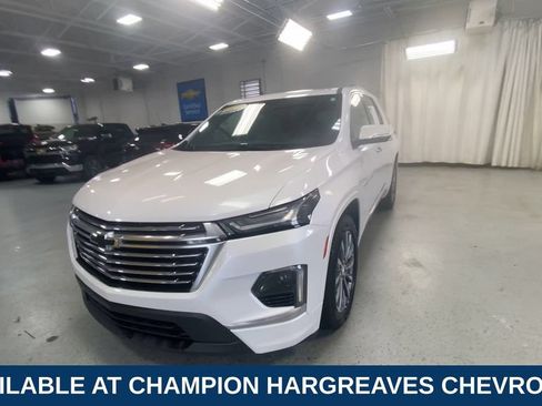Used 2023 Chevrolet Traverse Premier w/ LPO, Floor Liner Package AWD/4WD image 5