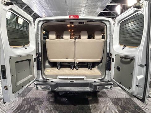 Used 2019 Nissan NV 3500 SL RWD image 14
