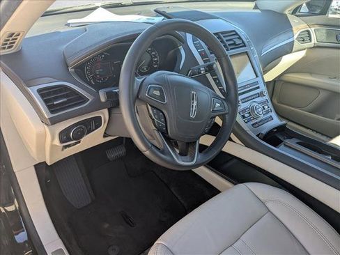 Used 2017 Lincoln MKZ Select w/ Select Plus Package image 10